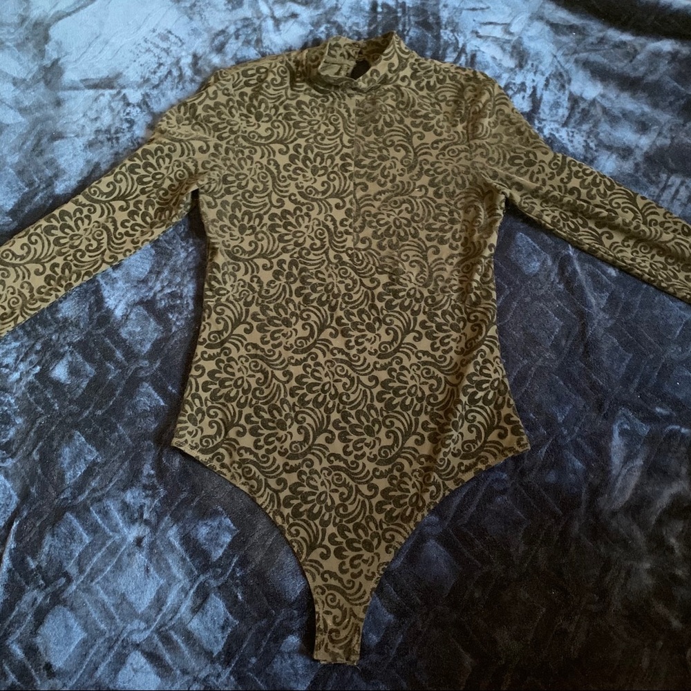 GUESS black long sleeve body suit shirt